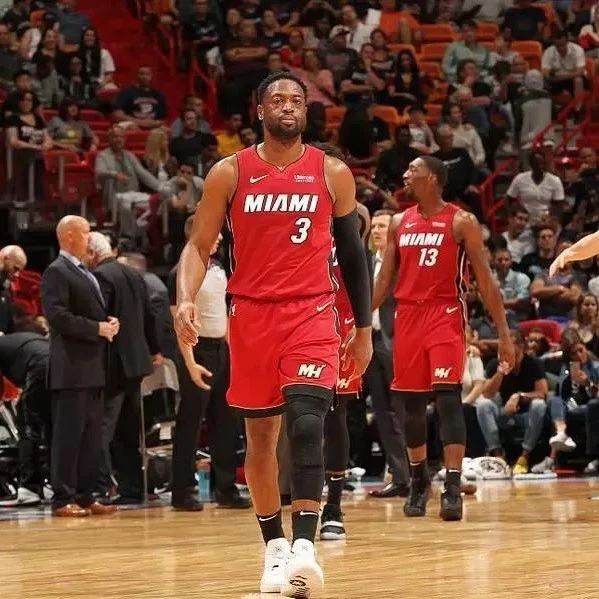 连好牌也难 连好牌也难